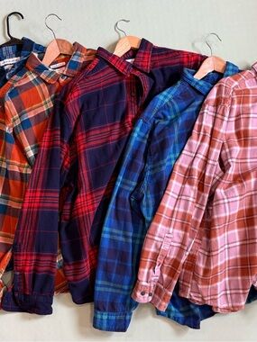 Amazon Essentials Men's Plaid Button-Down Shirts Lot of 5